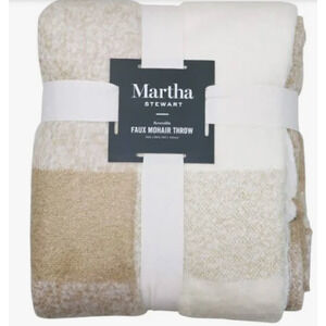 MARTHA STEWART FAUX MOHAIR THROW 50 MARTHA STEWART FAUX MOHAIR THROW 50" X 60"